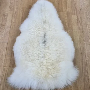 Sheepskin rug 86