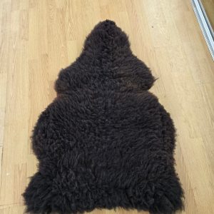 Sheepskin rug 79